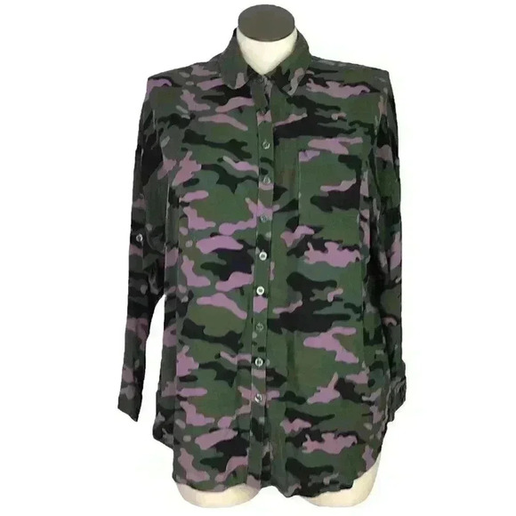 Torrid Cozy Camo Women 1X Drop Shoulder Button Up Top Green Purple Roll Tab - Picture 3 of 10